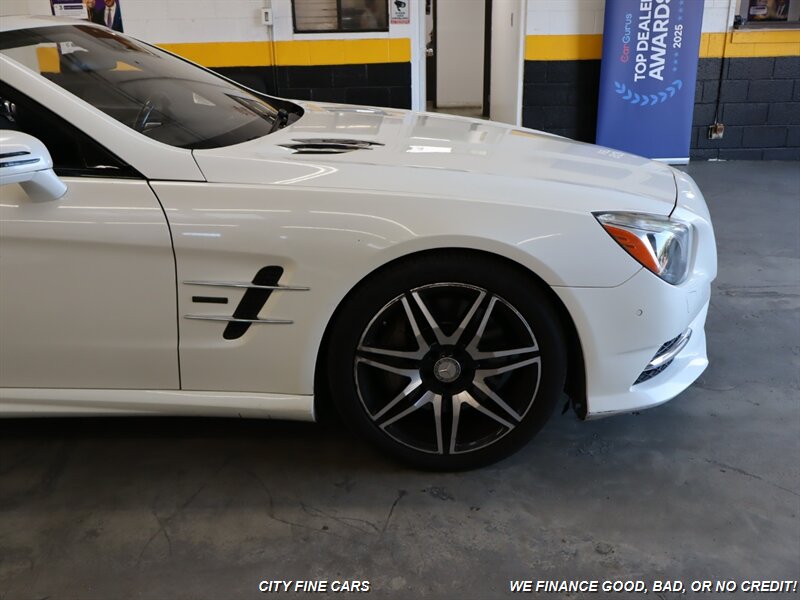 2015 Mercedes-Benz SL 550 - Photo 12 - Panorama City, CA 91402