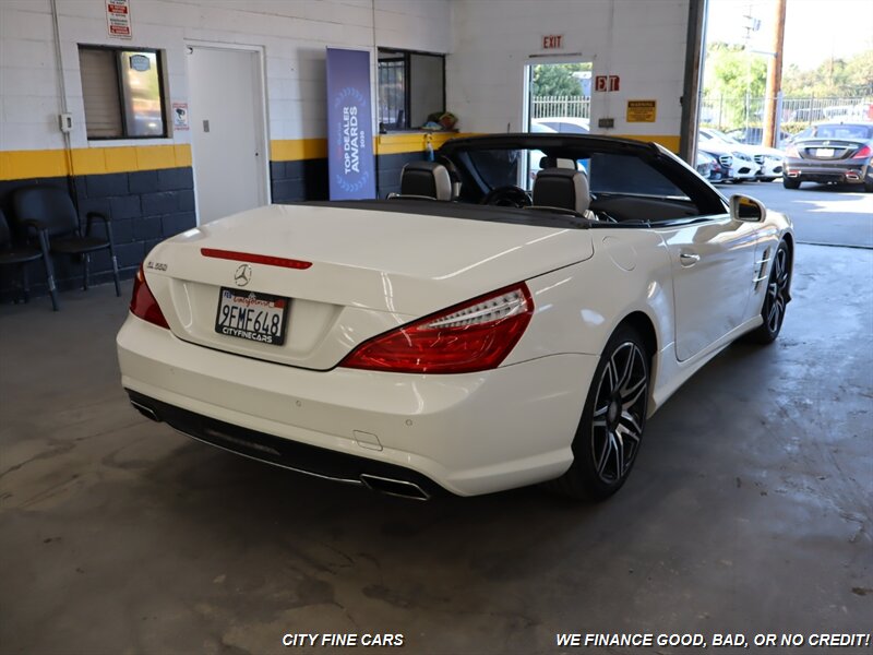 2015 Mercedes-Benz SL 550 - Photo 9 - Panorama City, CA 91402