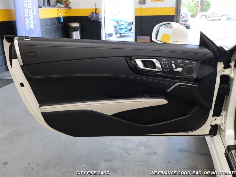 2015 Mercedes-Benz SL 550 - Photo 15 - Panorama City, CA 91402