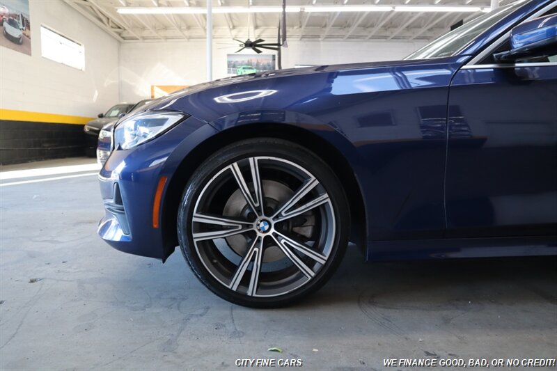 2020 BMW 330i - Photo 3 - Panorama City, CA 91402