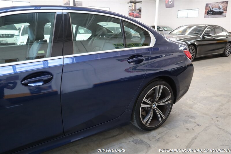 2020 BMW 330i - Photo 5 - Panorama City, CA 91402