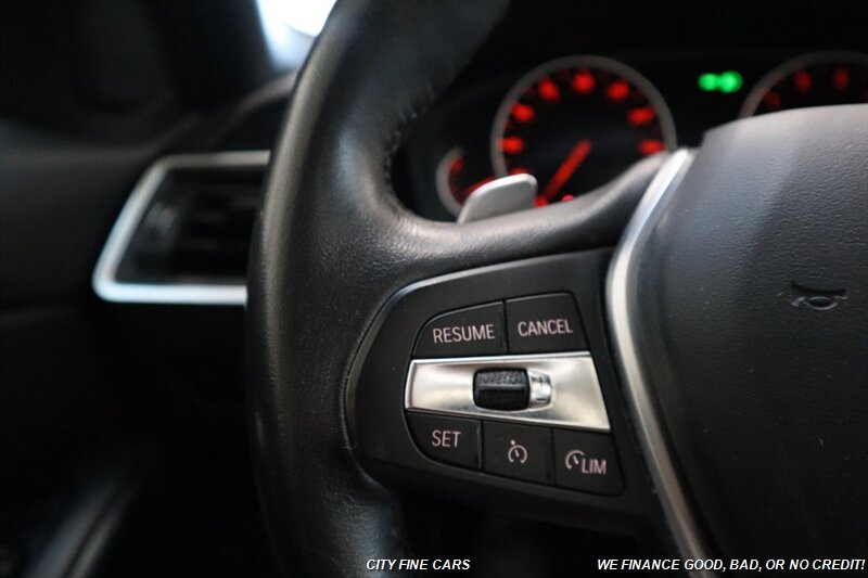 2020 BMW 330i - Photo 16 - Panorama City, CA 91402