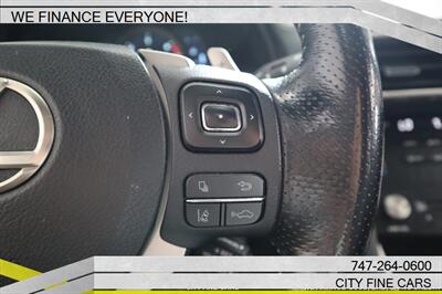 2017 Lexus IS 200t - Photo 19 - Panorama City, CA 91402