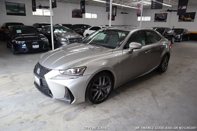 2017 Lexus IS 200t - Photo 2 - Panorama City, CA 91402