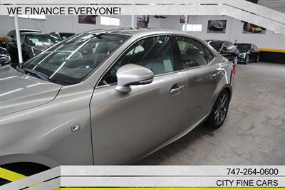 2017 Lexus IS 200t - Photo 6 - Panorama City, CA 91402