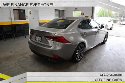 2017 Lexus IS 200t - Photo 10 - Panorama City, CA 91402