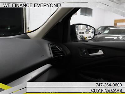 2016 Ford Escape SE   - Photo 24 - Panorama City, CA 91402