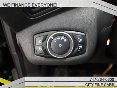 2016 Ford Escape SE   - Photo 15 - Panorama City, CA 91402