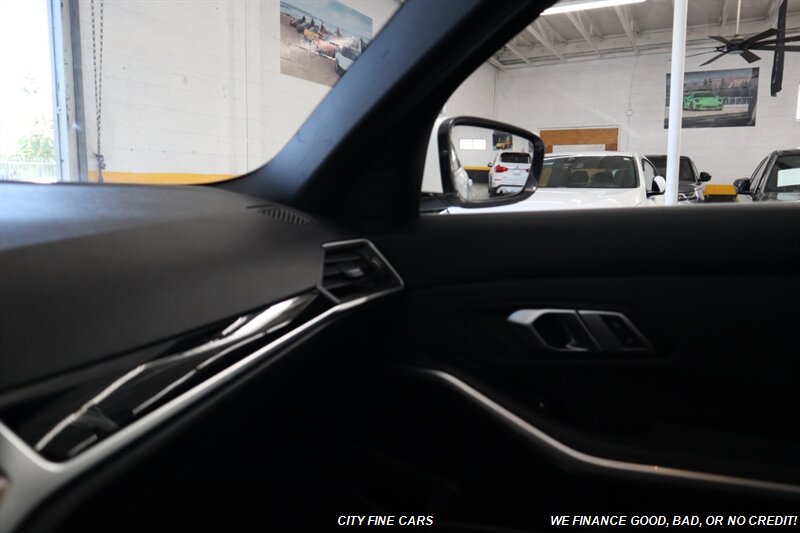 2019 BMW 330i - Photo 27 - Panorama City, CA 91402