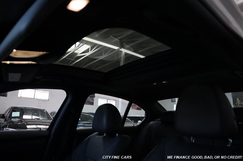 2019 BMW 330i - Photo 28 - Panorama City, CA 91402