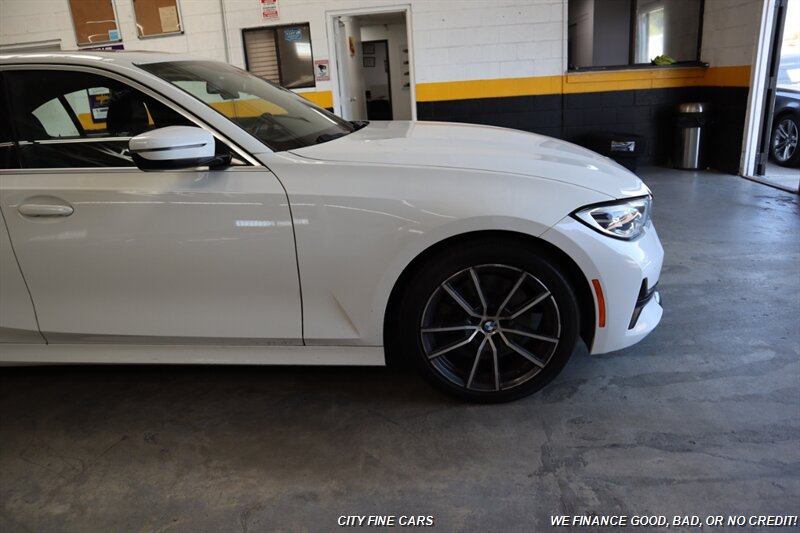 2019 BMW 330i - Photo 12 - Panorama City, CA 91402