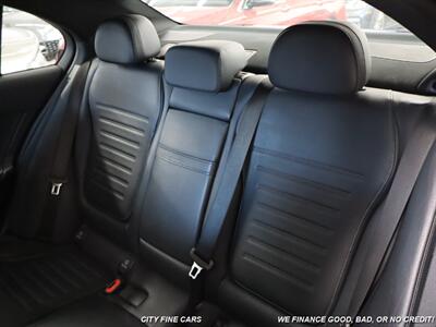 2023 Mercedes-Benz AMG C 43   - Photo 36 - Panorama City, CA 91402