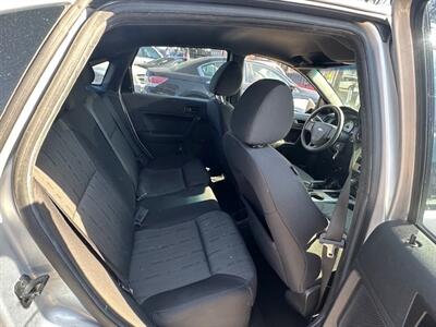 2011 Ford Focus SE - Photo 12 - Panorama City, CA 91402