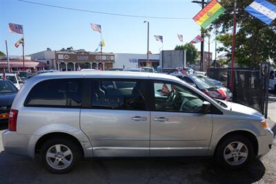 2010 Dodge Grand Caravan SE - Photo 8 - Panorama City, CA 91402