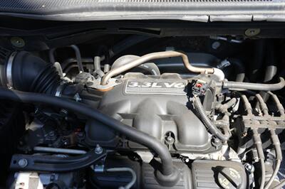 2010 Dodge Grand Caravan SE - Photo 30 - Panorama City, CA 91402