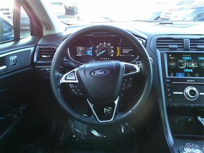 2018 Ford Fusion Titanium   - Photo 15 - Panorama City, CA 91402