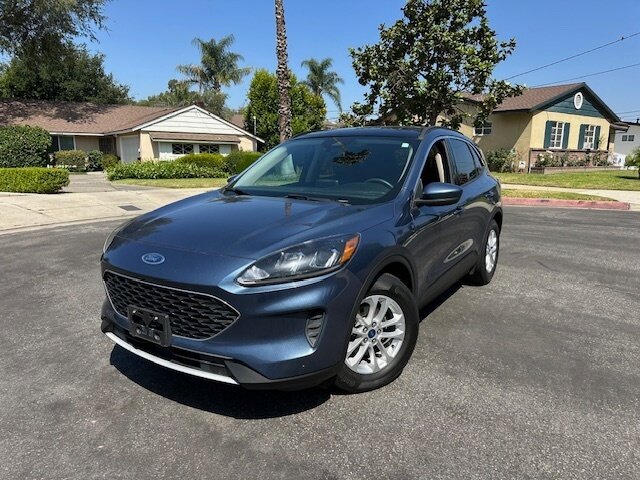 2020 Ford Escape SE   - Photo 1 - Panorama City, CA 91402