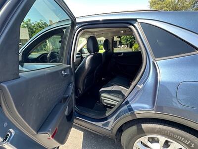 2020 Ford Escape SE - Photo 11 - Panorama City, CA 91402