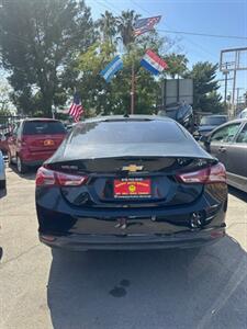 2020 Chevrolet Malibu LT   - Photo 5 - Panorama City, CA 91402