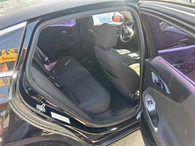 2020 Chevrolet Malibu LT   - Photo 13 - Panorama City, CA 91402