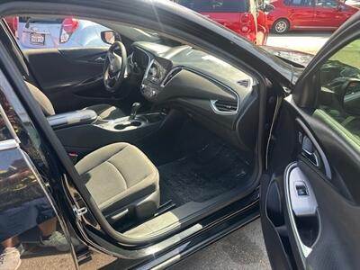 2020 Chevrolet Malibu LT   - Photo 11 - Panorama City, CA 91402