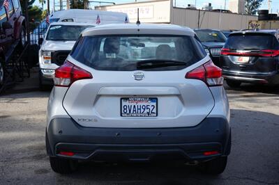 2020 Nissan Kicks S   - Photo 4 - Panorama City, CA 91402