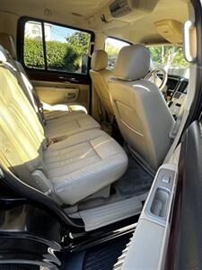 2005 Lincoln Aviator Luxury   - Photo 10 - Panorama City, CA 91402