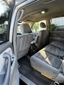 2005 Toyota Sequoia SR5   - Photo 8 - Panorama City, CA 91402