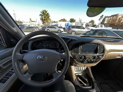 2005 Toyota Sequoia SR5   - Photo 13 - Panorama City, CA 91402