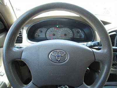 2003 Toyota Sequoia SR5   - Photo 20 - Panorama City, CA 91402