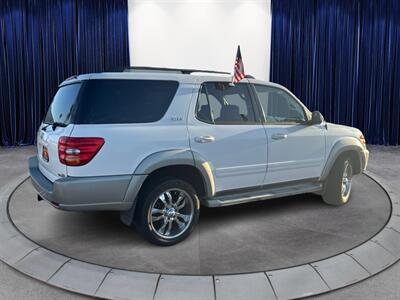 2003 Toyota Sequoia SR5 - Photo 5 - North Hills, CA 91343