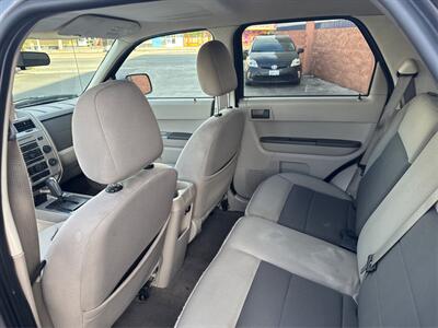 2008 Ford Escape Hybrid   - Photo 10 - North Hills, CA 91343