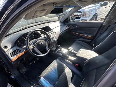 2011 Honda Accord EX-L V6 w/Navi - Photo 9 - Panorama City, CA 91402