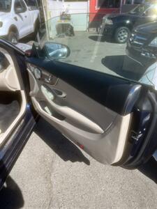 2017 Mercedes-Benz C 300 - Photo 8 - Panorama City, CA 91402