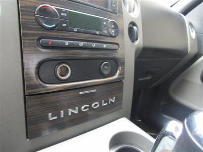 2007 Lincoln Mark LT   - Photo 20 - Panorama City, CA 91402