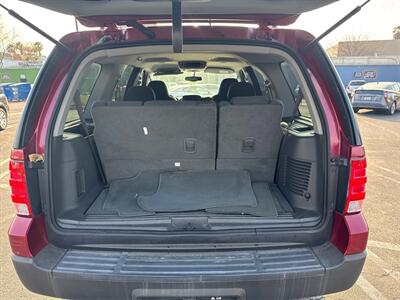2005 Ford Expedition XLT   - Photo 13 - North Hills, CA 91343