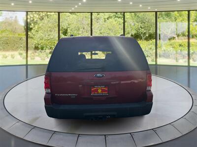 2005 Ford Expedition XLT - Photo 6 - North Hills, CA 91343