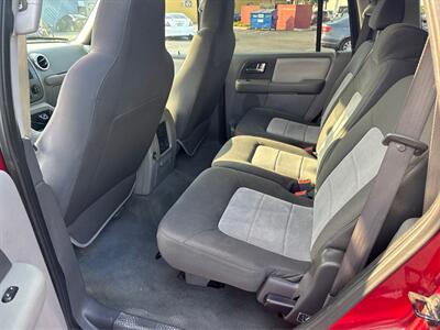 2005 Ford Expedition XLT - Photo 10 - North Hills, CA 91343