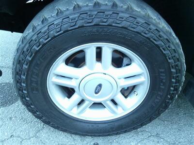 2005 Ford Expedition XLT   - Photo 7 - Panorama City, CA 91402