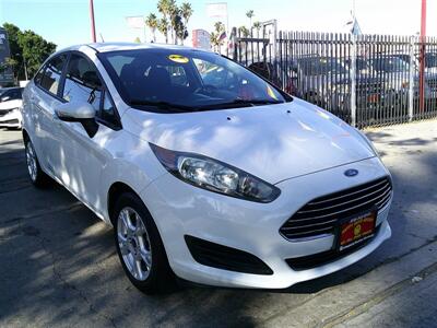 2015 Ford Fiesta SE   - Photo 5 - Panorama City, CA 91402