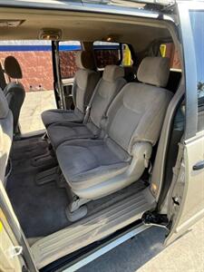 2004 Toyota Sienna LE 8 Passenger - Photo 13 - Panorama City, CA 91402