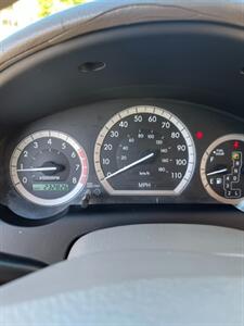 2004 Toyota Sienna LE 8 Passenger - Photo 16 - Panorama City, CA 91402