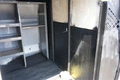 2006 Ford E-350 SD   - Photo 28 - Panorama City, CA 91402
