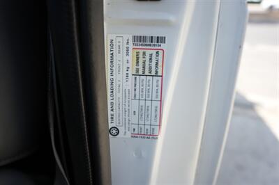 2006 Ford E-350 SD   - Photo 31 - Panorama City, CA 91402