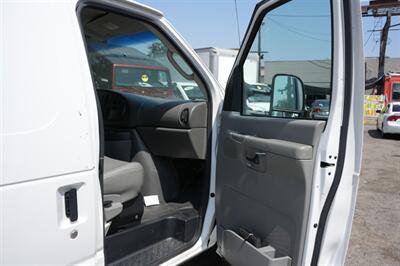 2006 Ford E-350 SD   - Photo 19 - Panorama City, CA 91402