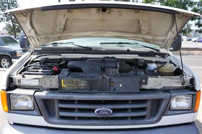 2006 Ford E-350 SD   - Photo 36 - Panorama City, CA 91402