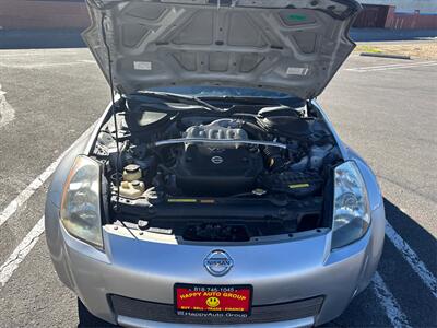2004 Nissan 350Z Touring - Photo 11 - North Hills, CA 91343