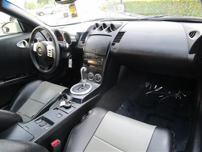 2004 Nissan 350Z Touring   - Photo 16 - Panorama City, CA 91402