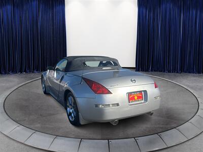 2004 Nissan 350Z Touring - Photo 7 - North Hills, CA 91343