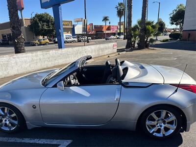 2004 Nissan 350Z Touring - Photo 13 - North Hills, CA 91343